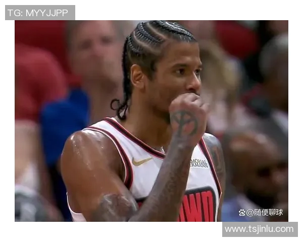 格林送出助攻 狄龙侧翼三分稳稳命中