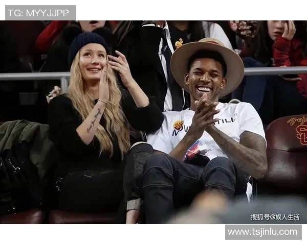 尼克-杨：弗拉格的新秀赛季不会像文班一样 他需要慢慢学习